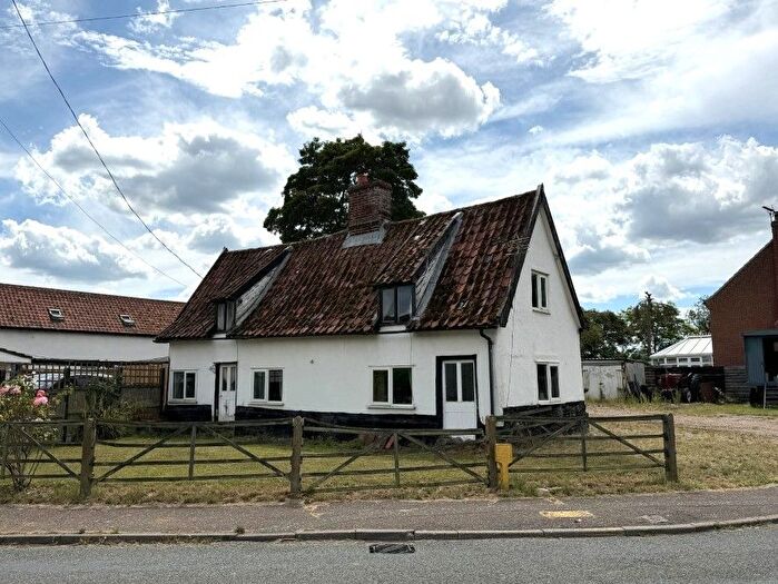 2 Bedroom Detached House For Sale In Delmar, The Street, Caston, Attleborough, Norfolk, NR17