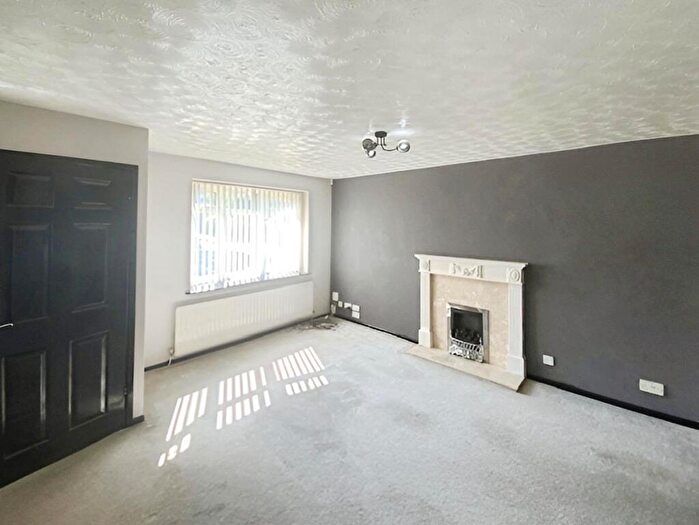 4 Bedroom Detached House To Rent In Priory Close, Dukinfield, SK16