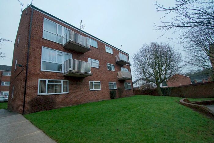 2 Bedroom Flat To Rent In Derwent Crescent, Arnold, Nottingham, NG5