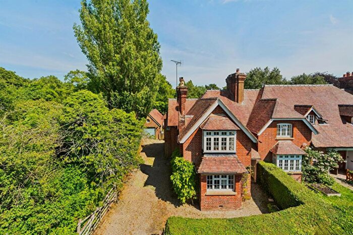 3 Bedroom End Of Terrace House For Sale In The Street, Bury, West Sussex, RH20