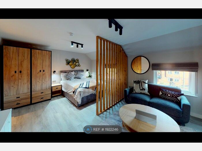 1 Bedroom Flat To Rent In Chatham Street, Reading, RG1