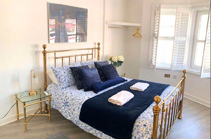 2 Bedroom Property To Rent In Purbeck Road, Bournemouth, BH2