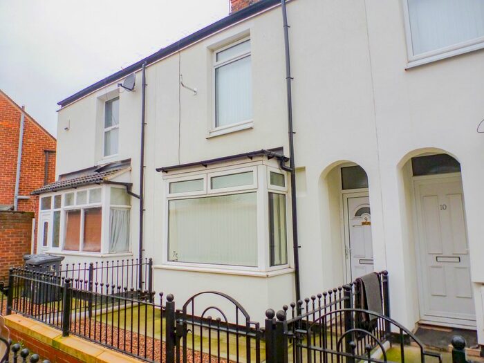 2 Bedroom Terraced House To Rent In Cornwall Gardens, Wellsted Street, Hull, HU3