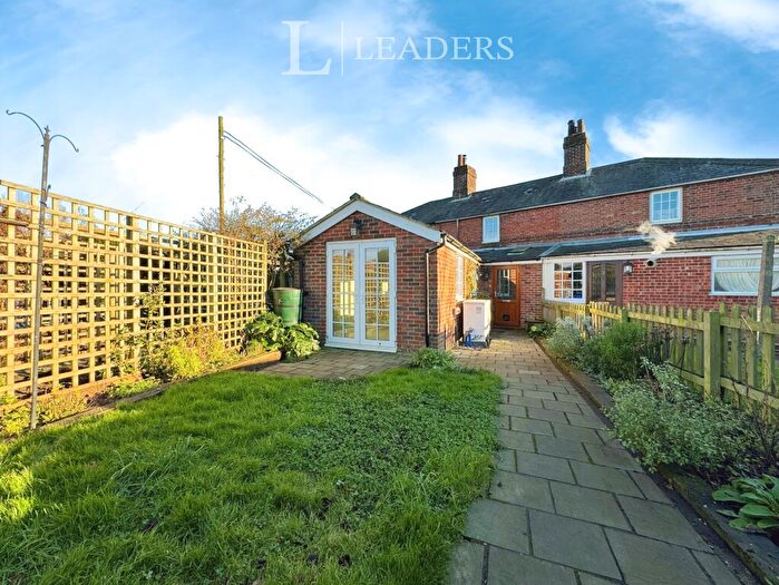 2 Bedroom Terraced House To Rent In Station Cottages, Station Road, Spooner Row, NR18