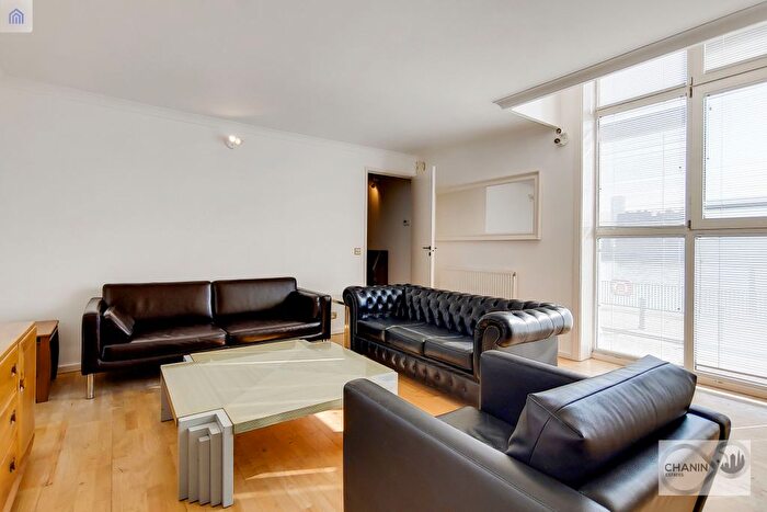 2 Bedroom Terraced House To Rent In Princes Court, Surrey Quays, SE16