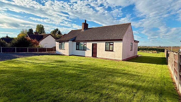 4 Bedroom Detached Bungalow For Sale In Buslingthorpe Road, Market Rasen, LN8