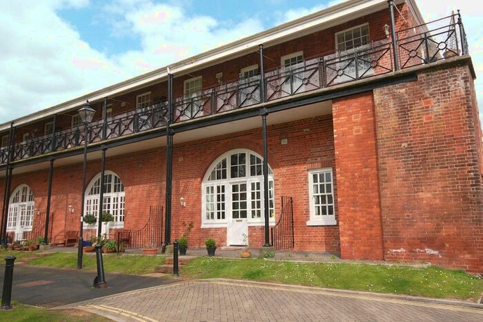 3 Bedroom Terraced House To Rent In Horseguards, Exeter, Devon, EX4