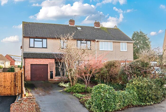 5 Bedroom Semi Detached House For Sale In Lulworth Crescent, Bristol, South Gloucestershire, BS16