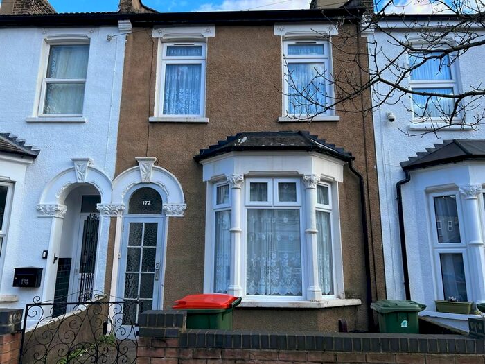 3 Bedroom Terraced House To Rent In Sutton Court Road, London, E13