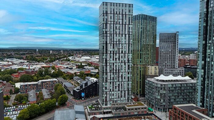 3 Bedroom Flat For Sale In The Buckley Penthouse, Bankside Boulevard, Colliers Yard, Manchester, M3