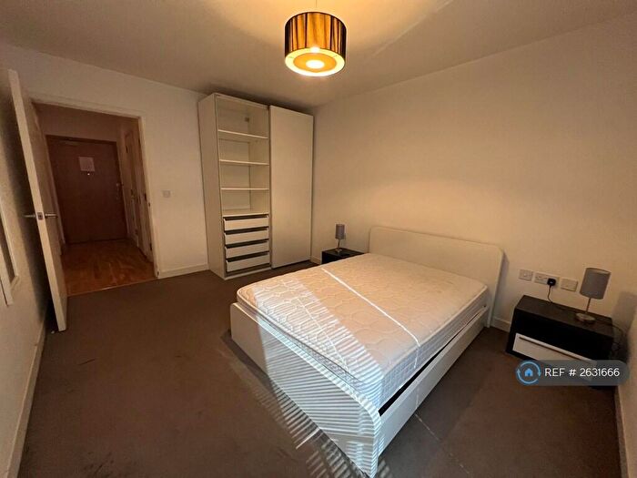 1 Bedroom Flat To Rent In Piccadilly Place, Manchester, M1