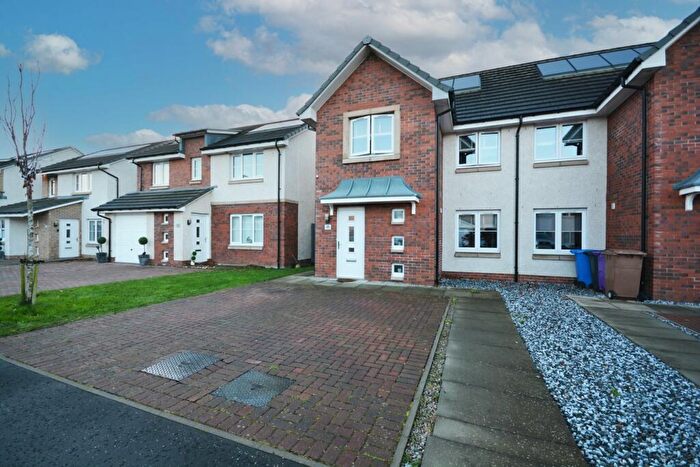 3 Bedroom Semi-Detached Villa For Sale In Alexander Macmillan Way, Irvine, KA11