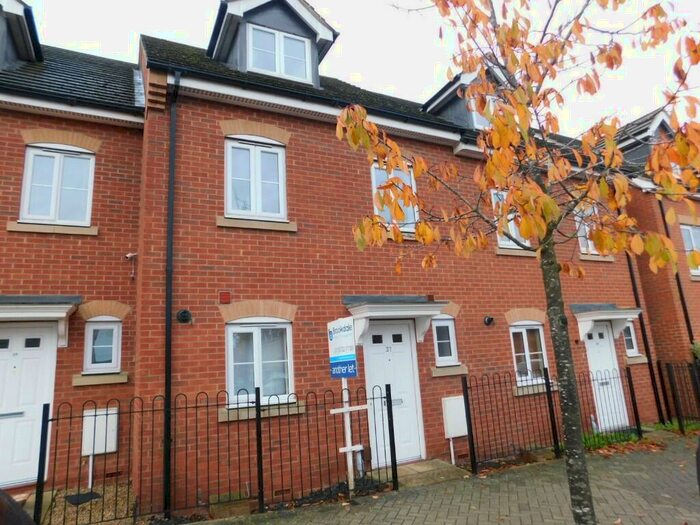 4 Bedroom Town House To Rent In Eagle Way, Peterborough, Cambridgeshire, PE7