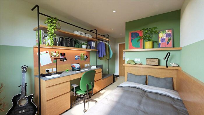 1 Bedroom Apartment To Rent In Drapers Tavern Student Rooms, Blackberry Hill, Glenside Campus Area, Bristol., BS16