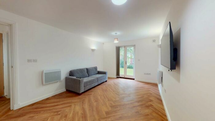 1 Bedroom Flat To Rent In The Grange, North Grange Mount, LS6