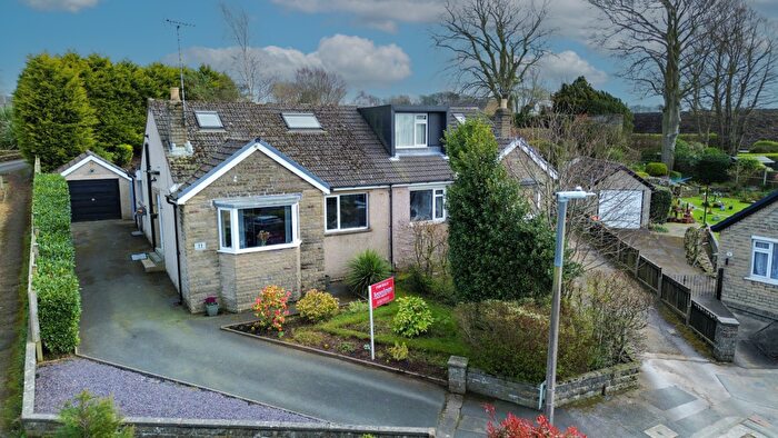 4 Bedroom Semi-Detached Bungalow For Sale In Goodwood Avenue, Slyne, Lancaster, LA2