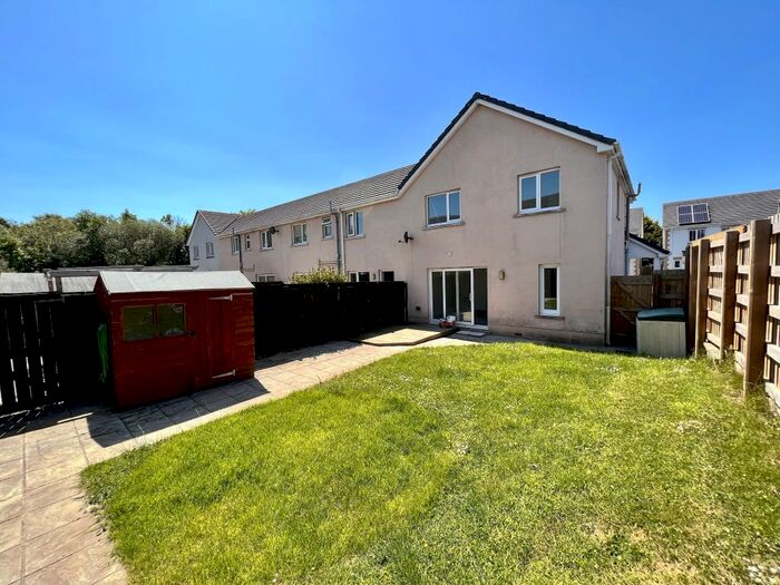 3 Bedroom Property To Rent In Cae Gwyrdd, St Clears, Carmarthenshire, SA33