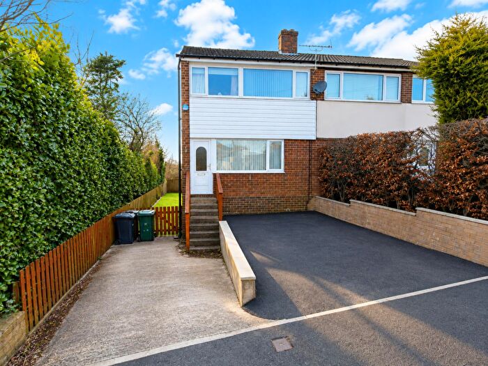 3 Bedroom Semi-Detached House For Sale In Ridgeway, Wrose, Shipley, BD18