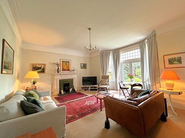 2 Bedroom Flat For Sale In Dorset Road, Bexhill-On-Sea, TN40