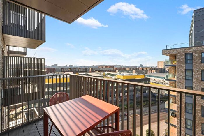 1 Bedroom Flat To Rent In The Draper, Colindale, London, NW9