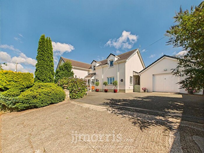 4 Bedroom Detached House For Sale In Llangolman, Clynderwen, SA66