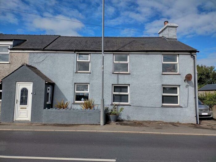 3 Bedroom Semi-Detached House For Sale In Llanfachraeth, LL65