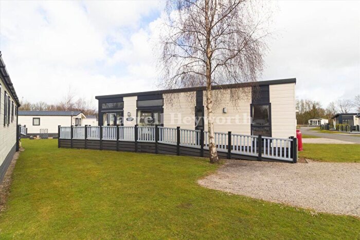 2 Bedroom House For Sale In Borwick Lane, Dock Acres, Carnforth, LA6