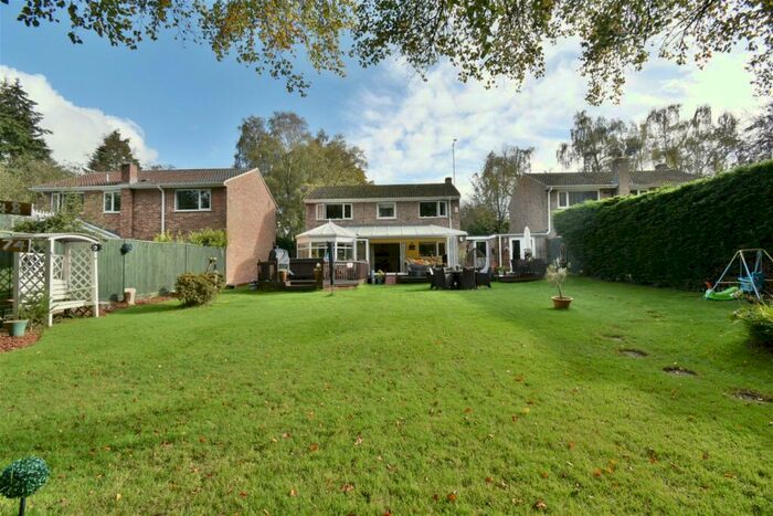 4 Bedroom Detached House For Sale In Penwood Heights, Highclere, Newbury, RG20