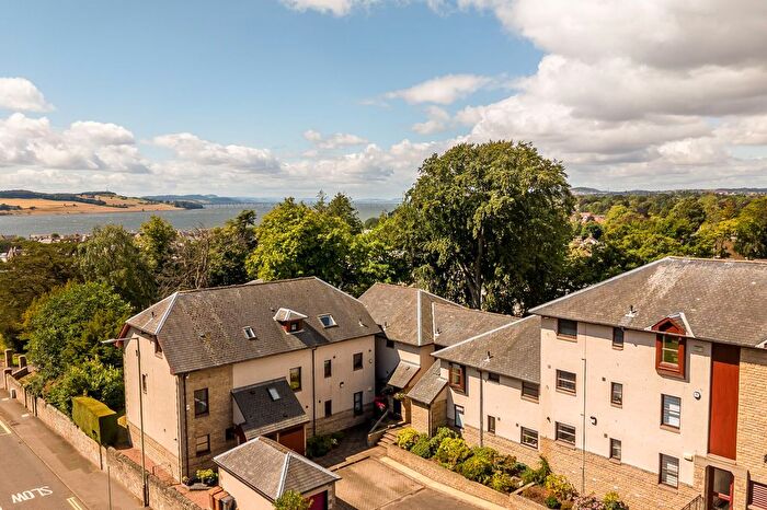 2 Bedroom Flat For Sale In The Old Dairy, Forthill Road, Broughty Ferry, DD5