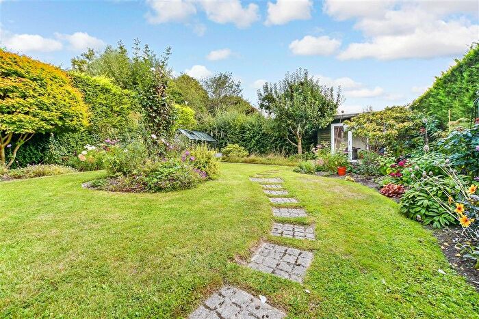 4 Bedroom Detached House For Sale In North Street, Punnetts Town, Heathfield, East Sussex, TN21