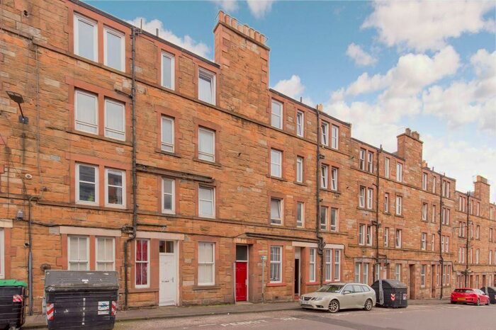 1 Bedroom Flat To Rent In , Gibson Terrace, Edinburgh, EH11