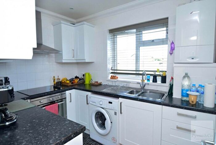 2 Bedroom Flat To Rent In Lilburne Avenue, Norwich, NR3