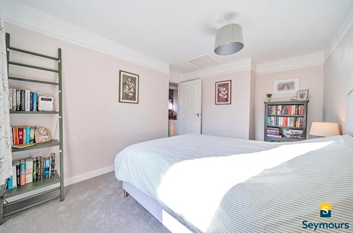3 Bedroom End Of Terrace House For Sale In Garden Close, Shamley Green, Guildford, Surrey, GU5