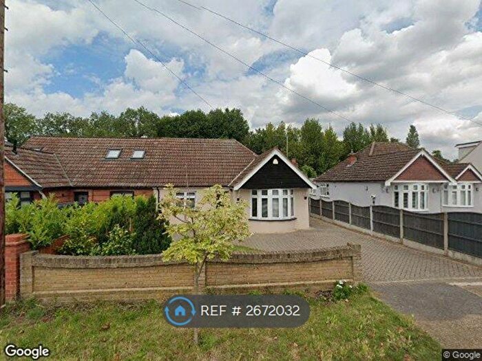 2 Bedroom Bungalow To Rent In Aveley, Aveley, South Ockendon, RM15