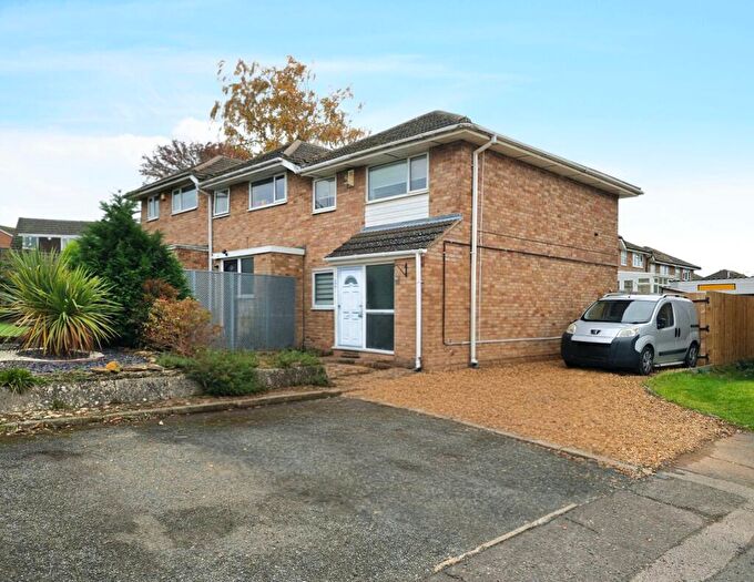 2 Bedroom End Of Terrace House For Sale In Kentstone Close, Kingsthorpe, NN2