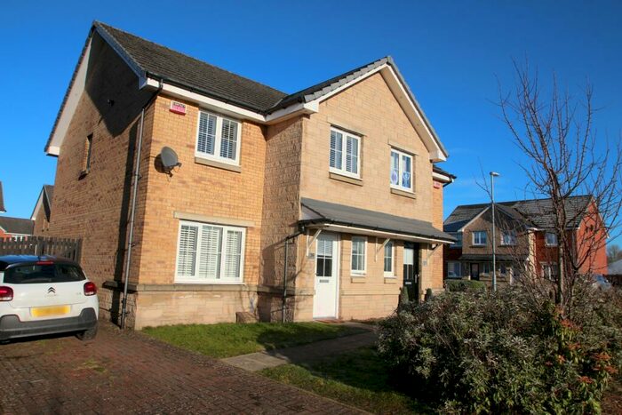 3 Bedroom House To Rent In Rigby Gardens, Carntyne, G32