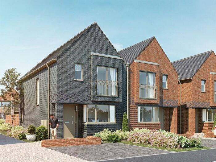 3 Bedroom Semi-Detached House To Rent In Barton Fields Road, Headington, OX3