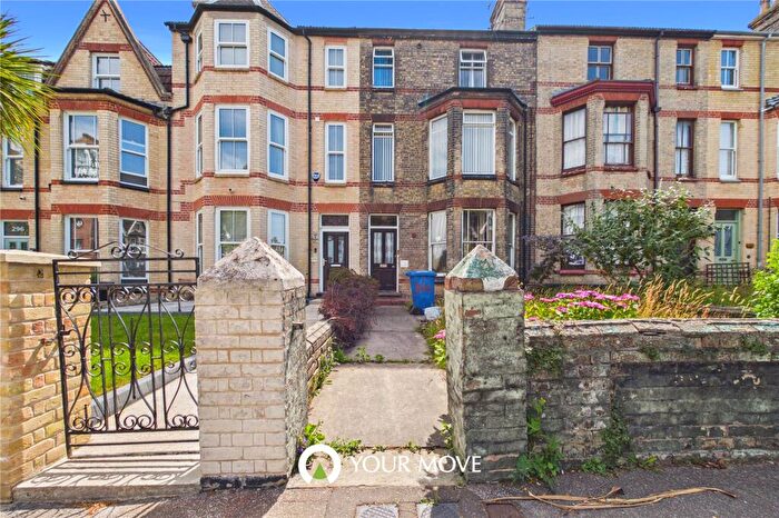 1 Bedroom Flat To Rent In London Road South, Lowestoft, Suffolk, NR33