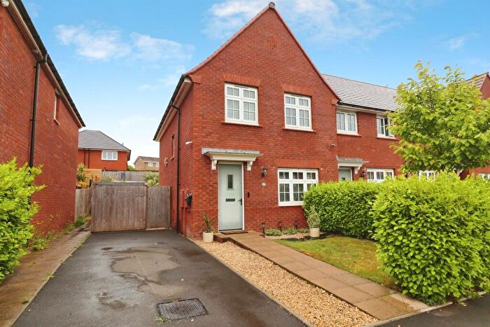 3 Bedroom Semi Detached House For Sale In Pentrebane Drive, Cardiff, CF5