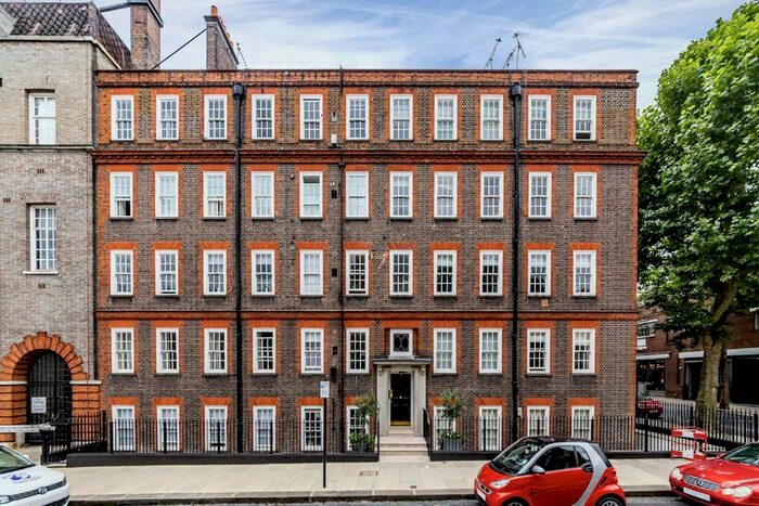 1 Bedroom Flat To Rent In Mallord Street, London, SW3