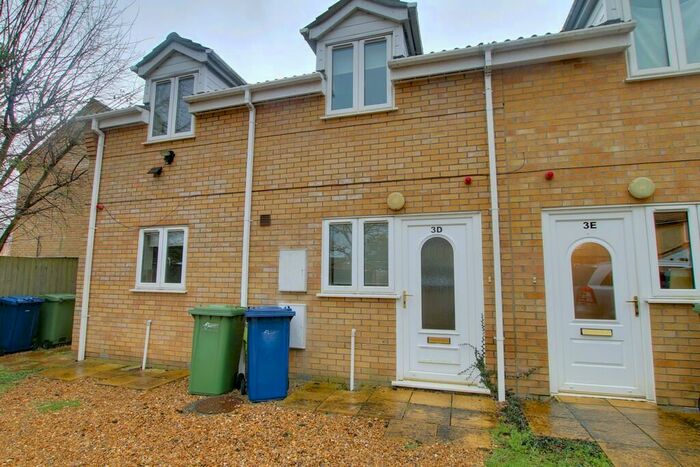 2 Bedroom Terraced House For Sale In Upwell Road, March, PE15