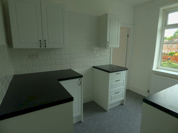 2 Bedroom Flat To Rent In Borrowdale Avenue, Walkergate, NE6