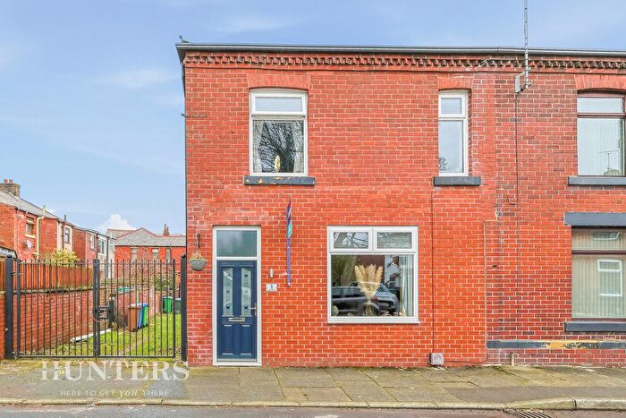 3 Bedroom End Terrace House For Sale In Mary Street, Hurstead, OL16