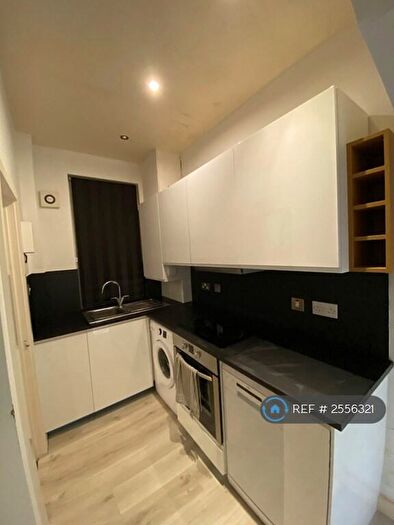 3 Bedroom Terraced House To Rent In Granby Terrace, Leeds, LS6