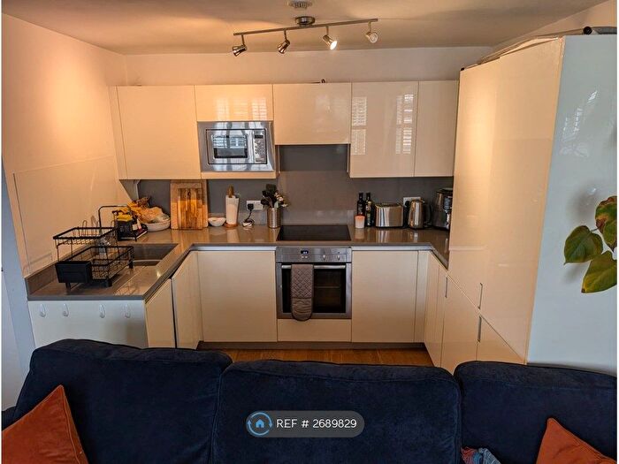 1 Bedroom Flat To Rent In Alexandra Grove, London, N4