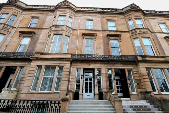 3 Bedroom Flat To Rent In Park Gardens, Glasgow, G3