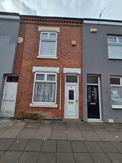 3 Bedroom Terraced House To Rent In Melrose Street, Leicester, LE4