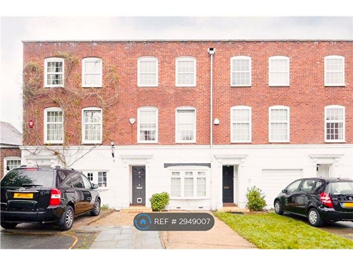 4 Bedroom Terraced House To Rent In Regal Close, London, W5