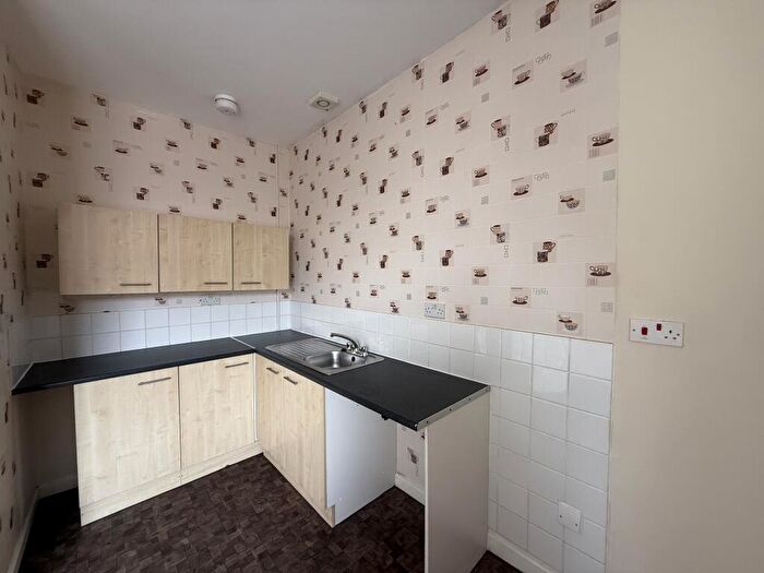 1 Bedroom Flat To Rent In Queen Victoria Road, Burnley, BB10