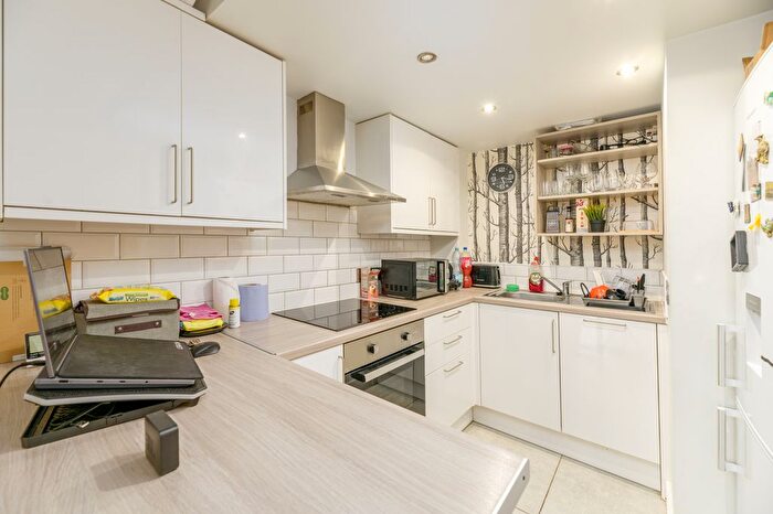 1 Bedroom Flat For Sale In Bradford Street, Birmingham, B12